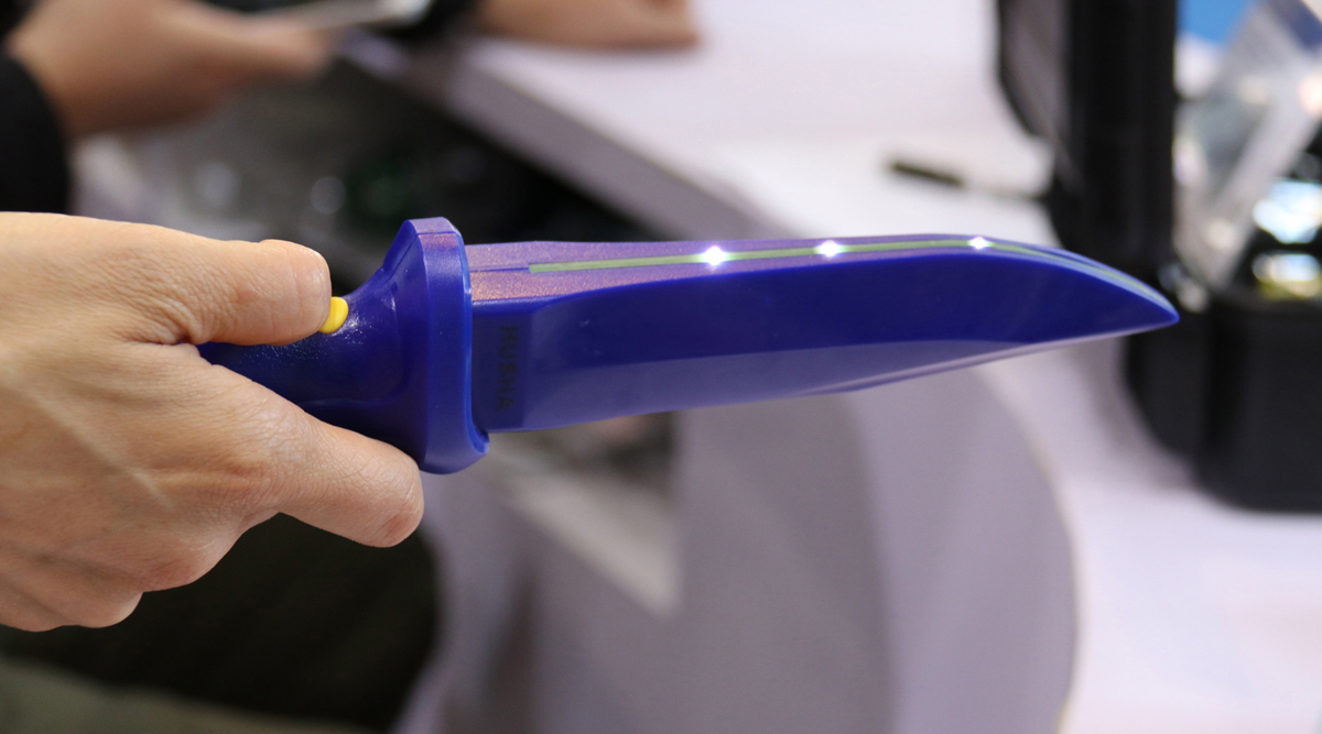 SK100 Training Dagger structure detail